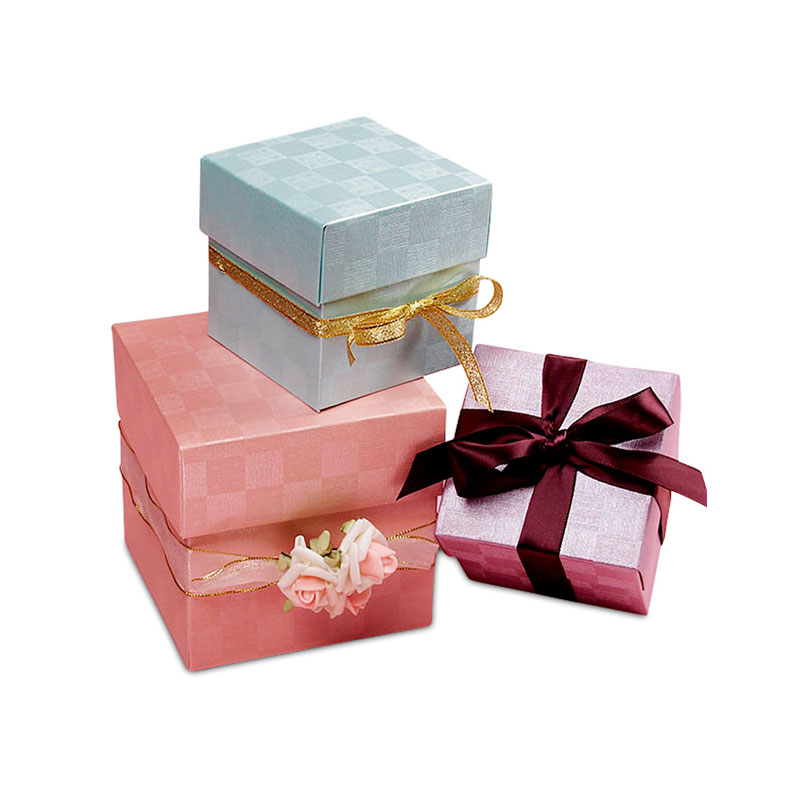 Pearl Colored Cube Boxes For Gifts